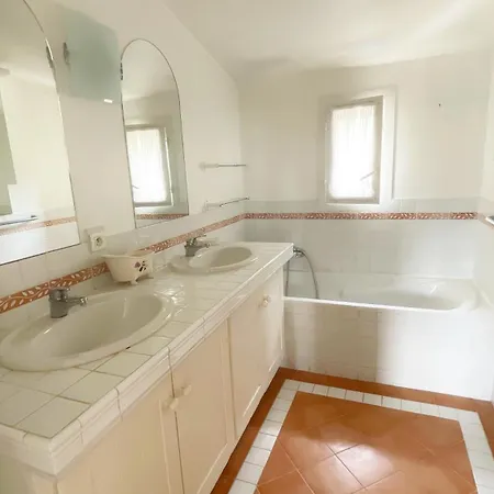 Les Cistes Villa *